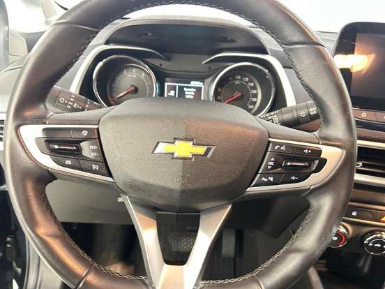 CHEVROLET-TRACKER-2021