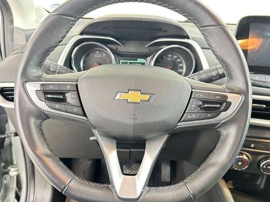 CHEVROLET-TRACKER-2023
