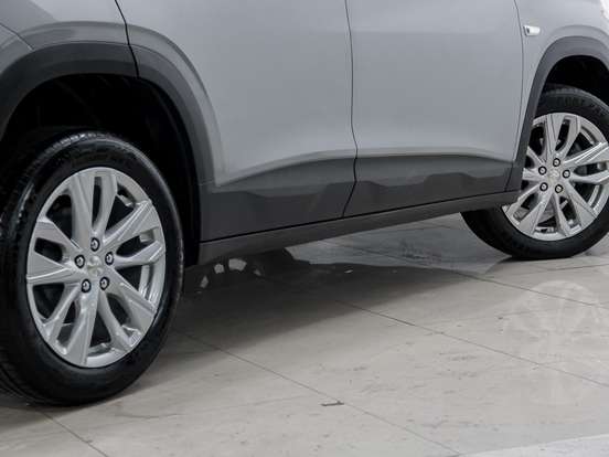 CHEVROLET-TRACKER-2025