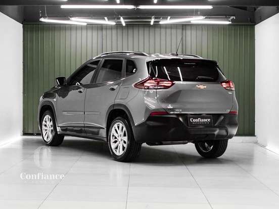 CHEVROLET-TRACKER-2022