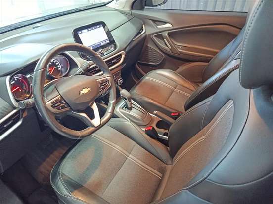 CHEVROLET-TRACKER-2023