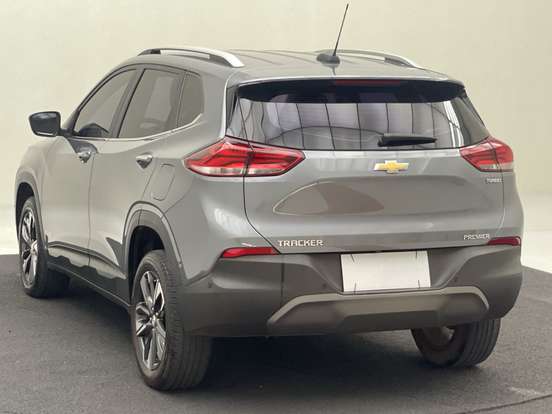 CHEVROLET-TRACKER-2022
