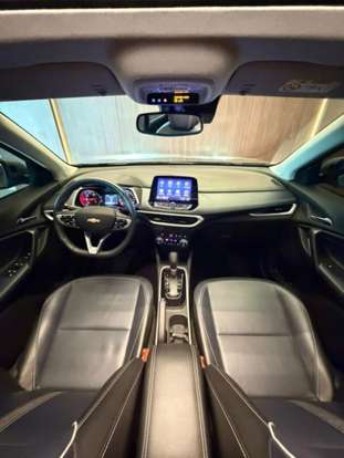 CHEVROLET-TRACKER-2025