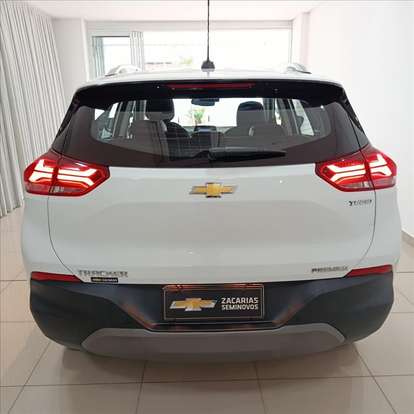 CHEVROLET-TRACKER-2022