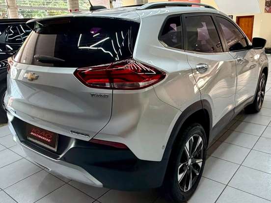 CHEVROLET-TRACKER-2022
