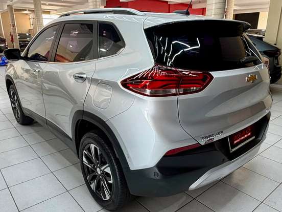 CHEVROLET-TRACKER-2022