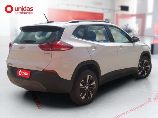 CHEVROLET-TRACKER-2023
