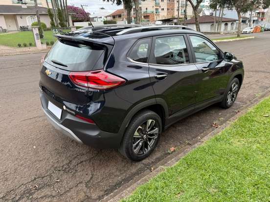 CHEVROLET-TRACKER-2021