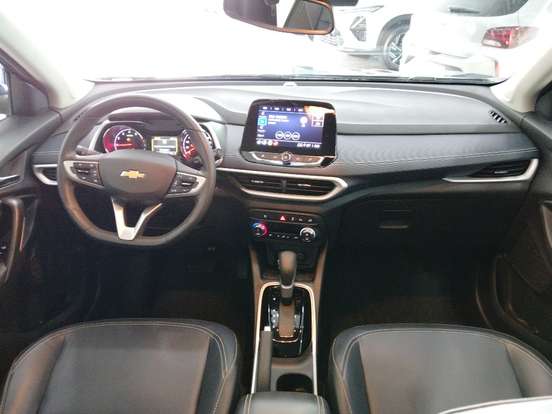 CHEVROLET-TRACKER-2024