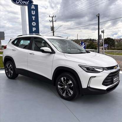 CHEVROLET-TRACKER-2023