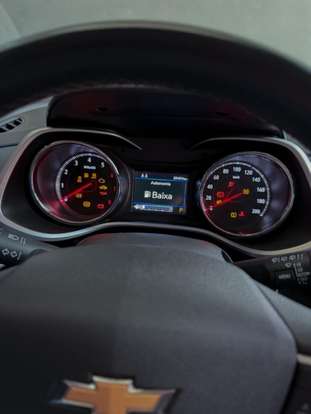 CHEVROLET-TRACKER-2023