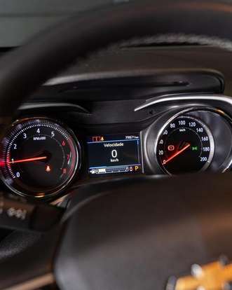 CHEVROLET-TRACKER-2024