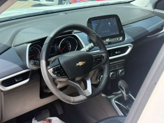CHEVROLET-TRACKER-2022