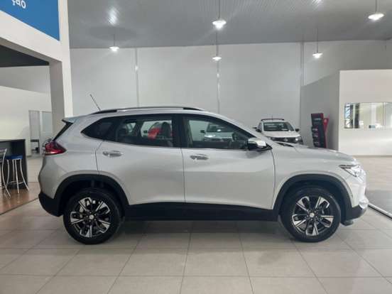 CHEVROLET-TRACKER-2022