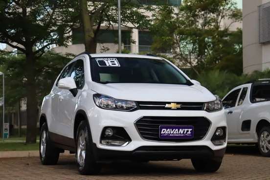 CHEVROLET-TRACKER-2018