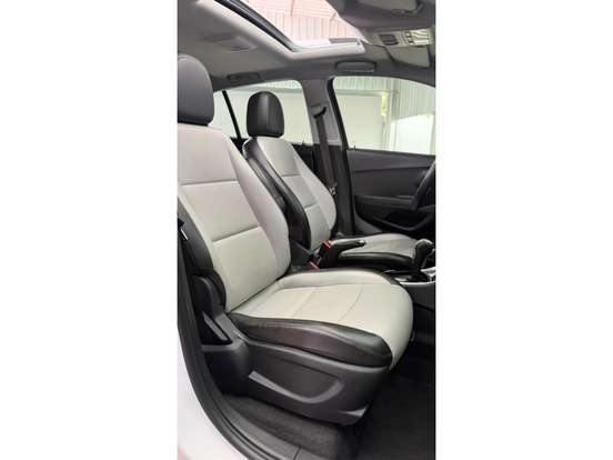 CHEVROLET-TRACKER-2017