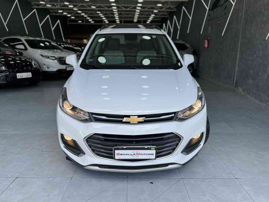 CHEVROLET-TRACKER-2016