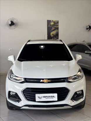 CHEVROLET-TRACKER-2017