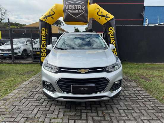 CHEVROLET-TRACKER-2019