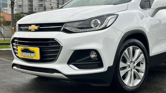 CHEVROLET-TRACKER-2018