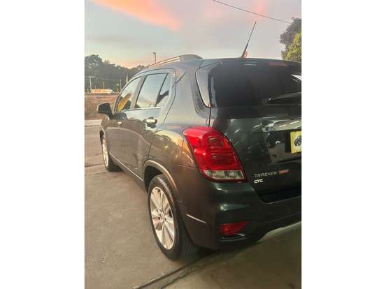 CHEVROLET-TRACKER-2018