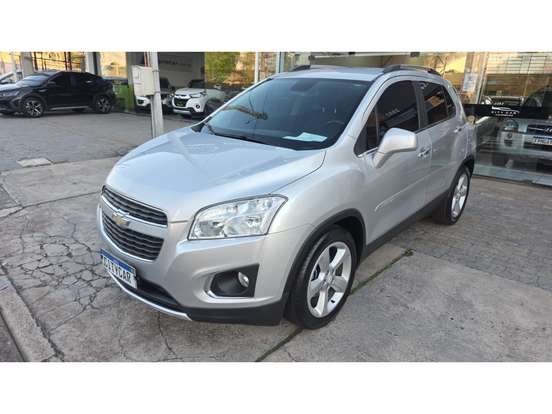CHEVROLET-TRACKER-2015