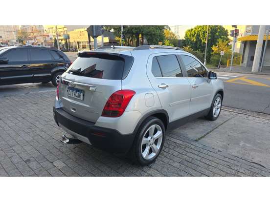 CHEVROLET-TRACKER-2015