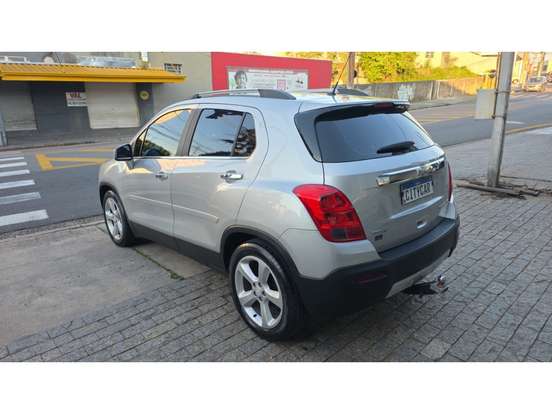CHEVROLET-TRACKER-2015