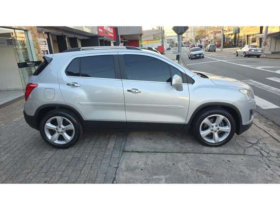 CHEVROLET-TRACKER-2015