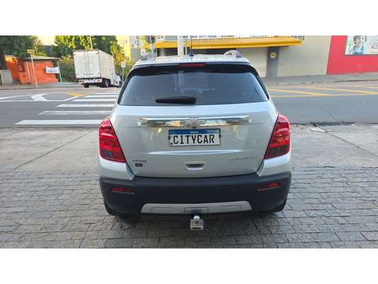 CHEVROLET-TRACKER-2015