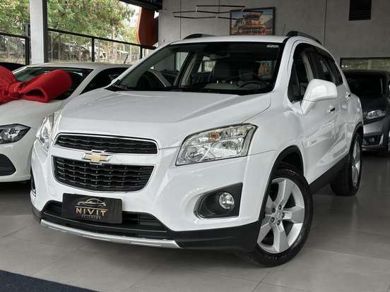 CHEVROLET-TRACKER-2013
