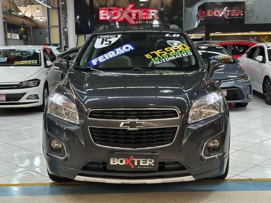 CHEVROLET-TRACKER-2015