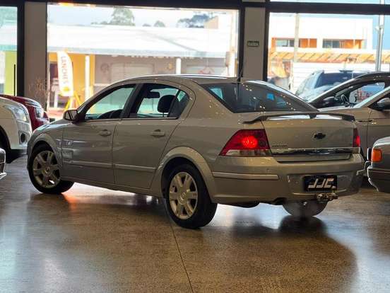 CHEVROLET-VECTRA-2.0 MPFI ELEGANCE 8V FLEX 4P AUTOMÁTICO CHEVROLET-VECTRA-2011
