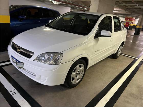 CHEVROLET CORSA 1.4 MPFI PREMIUM SEDAN 8V FLEX 4P MANUAL