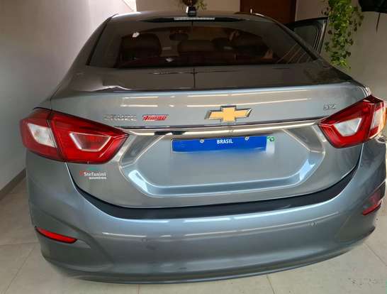 CHEVROLET-CRUZE-2018