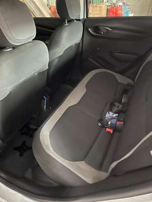 CHEVROLET-ONIX-2015