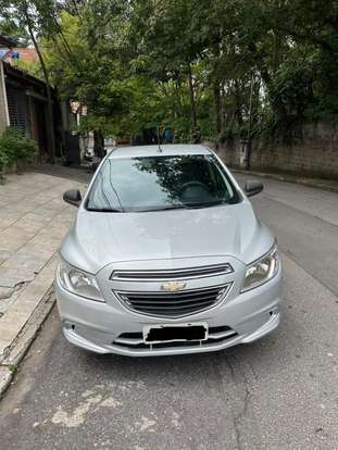 CHEVROLET-ONIX-2015