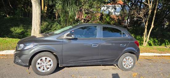 CHEVROLET-ONIX-2017