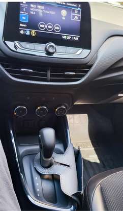 CHEVROLET-ONIX-2020