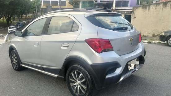 CHEVROLET-ONIX-2017