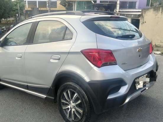 CHEVROLET-ONIX-1.4 MPFI ACTIV 8V FLEX 4P AUTOMÁTICO CHEVROLET-ONIX-2017