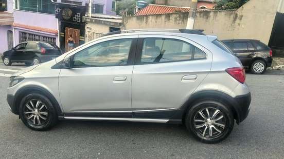 CHEVROLET-ONIX-2017