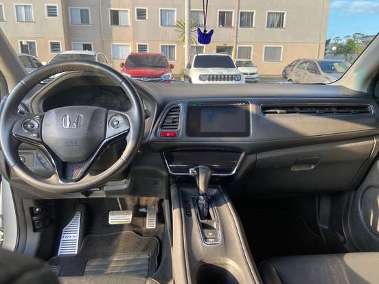 HONDA-HR-V-2017