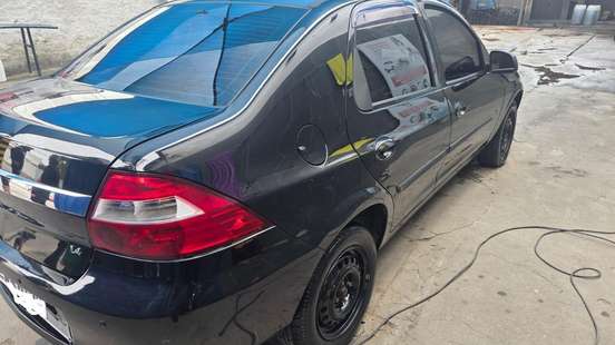 CHEVROLET-PRISMA-2011