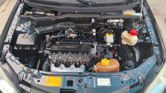 CHEVROLET-PRISMA-2011