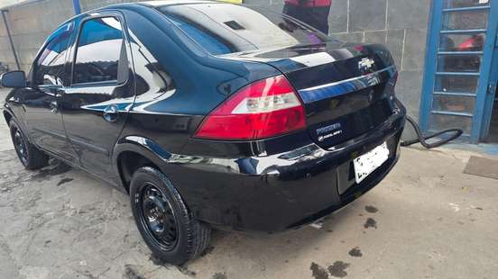 CHEVROLET-PRISMA-2011