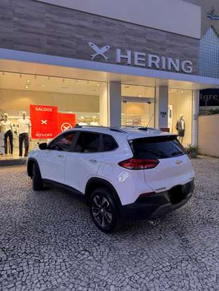 CHEVROLET-TRACKER-2024