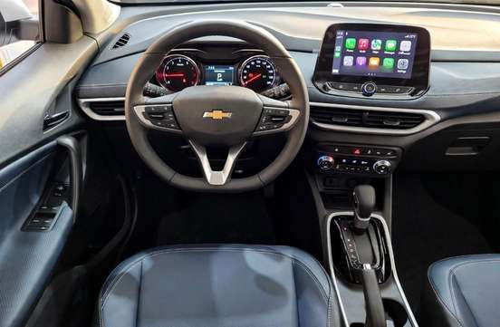 CHEVROLET-TRACKER-2023