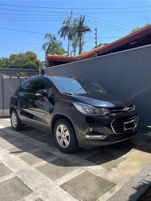 CHEVROLET-TRACKER-2018