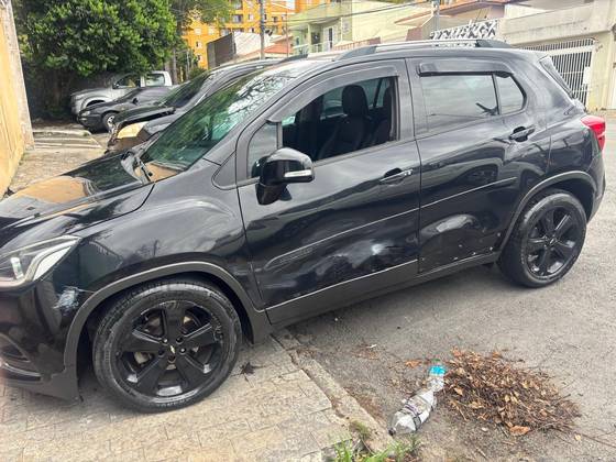 CHEVROLET TRACKER 1.4 16V TURBO FLEX MIDNIGHT AUTOMÁTICO